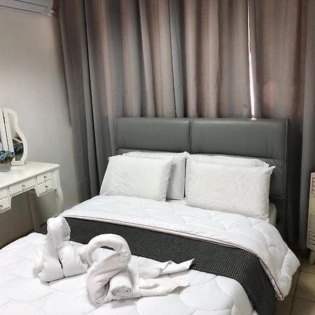 Sea Line Hotel From R&A Group Bat Yam Extérieur photo