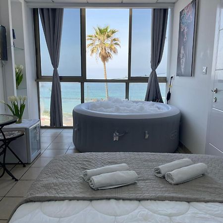 Sea Line Hotel From R&A Group Bat Yam Extérieur photo