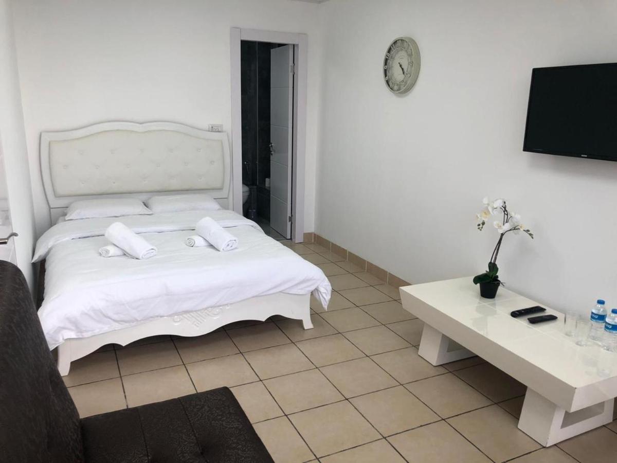 Sea Line Hotel From R&A Group Bat Yam Extérieur photo