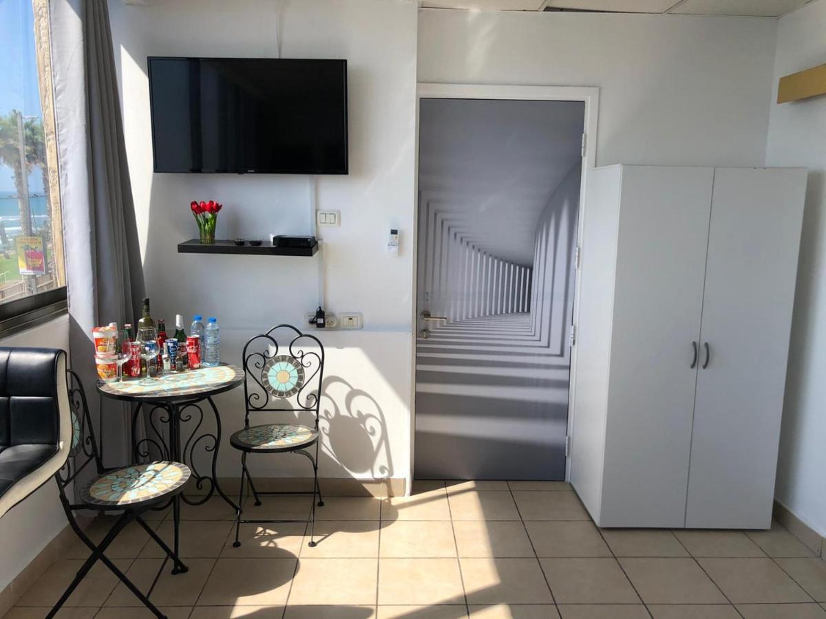Sea Line Hotel From R&A Group Bat Yam Extérieur photo