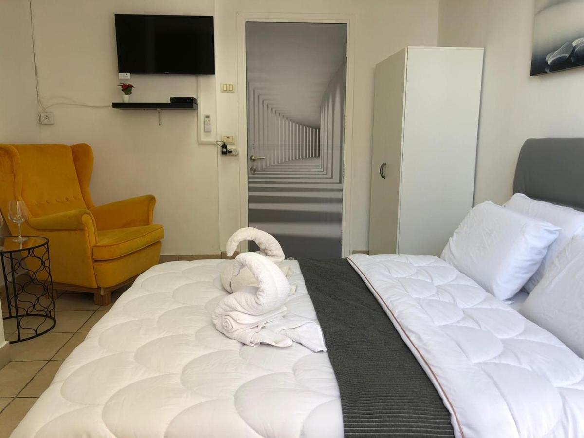 Sea Line Hotel From R&A Group Bat Yam Extérieur photo
