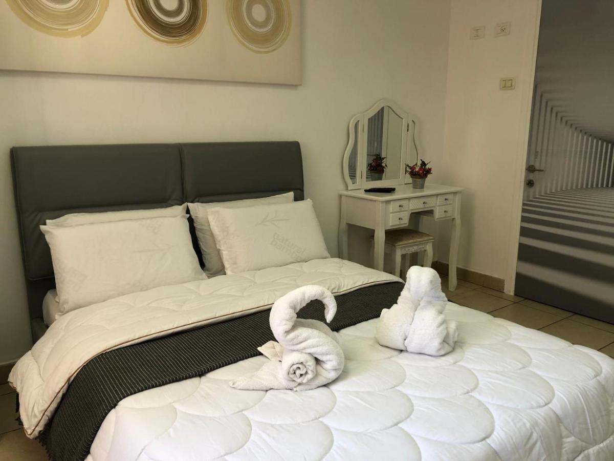 Sea Line Hotel From R&A Group Bat Yam Extérieur photo
