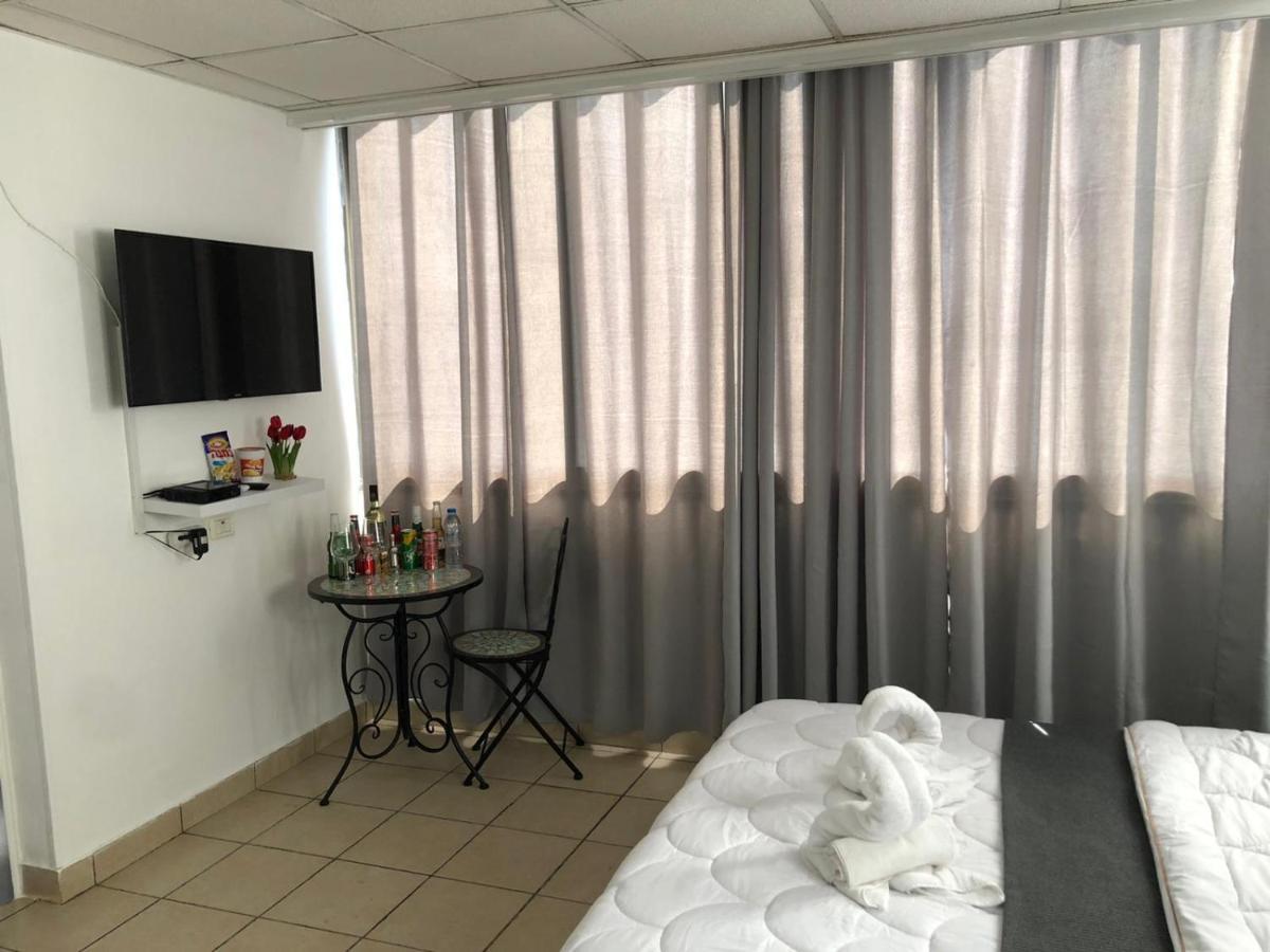 Sea Line Hotel From R&A Group Bat Yam Extérieur photo